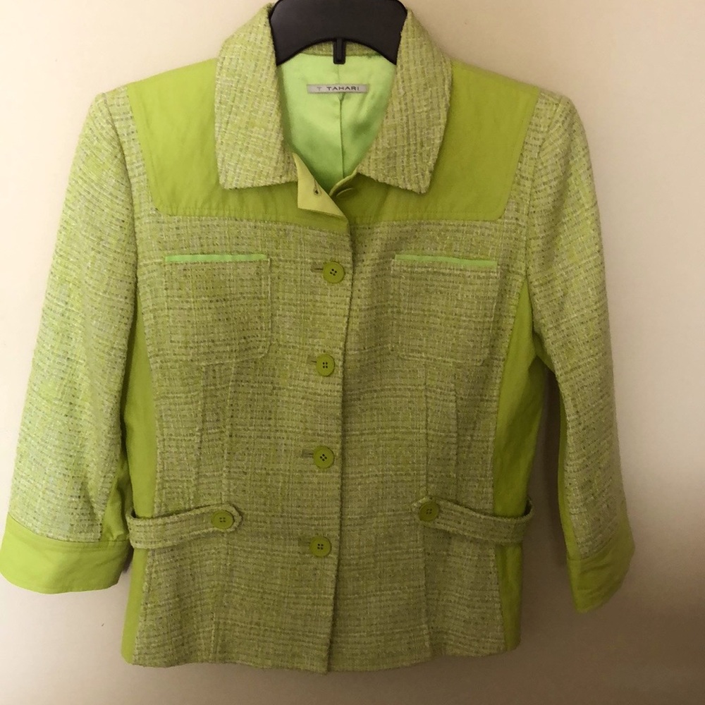 T Tahari tweed& linen blazer in citrus green color